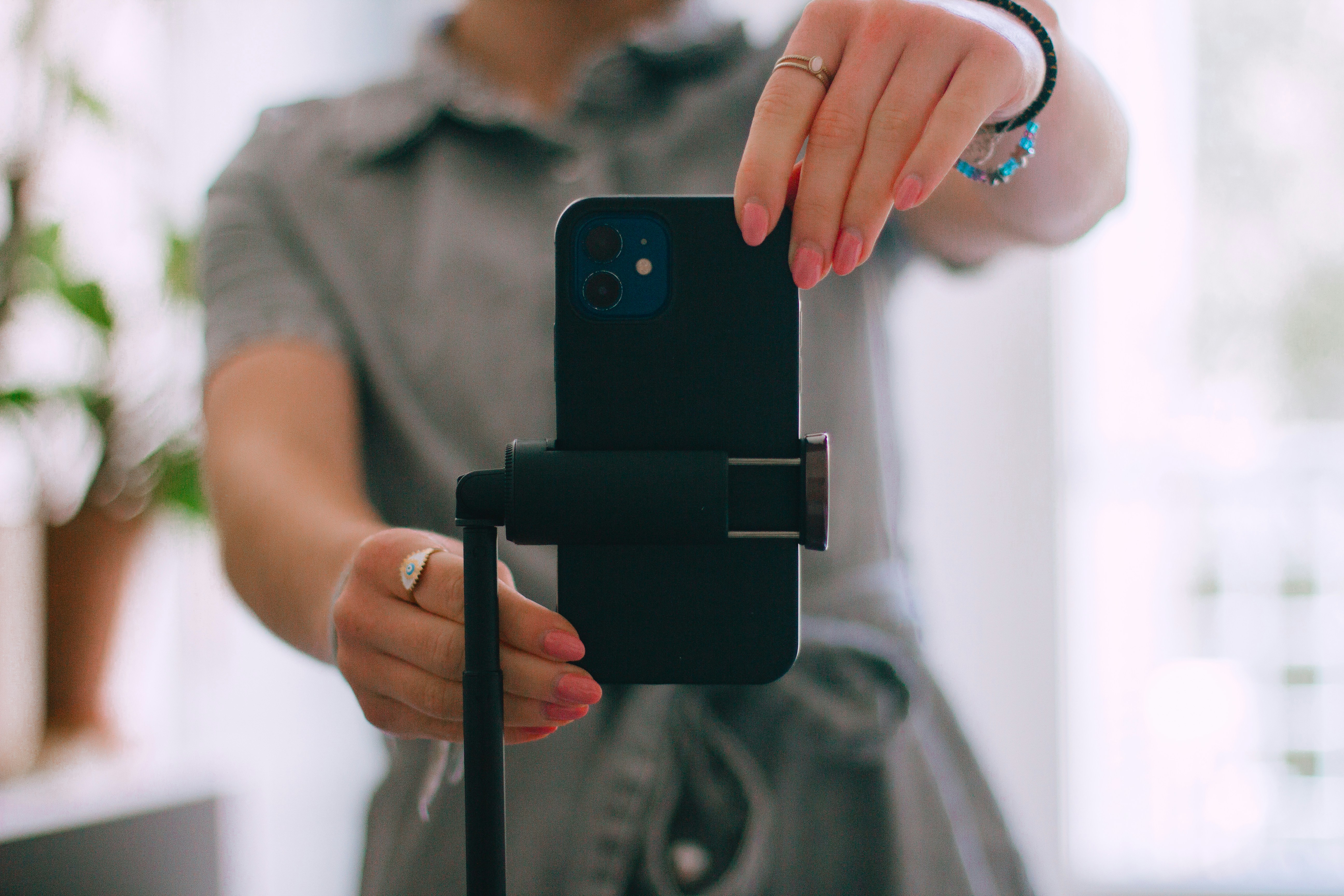 5 Strategies to Boost Your ROI in Influencer Marketing